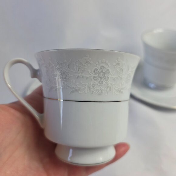 TWO Crown Ming Queen's Lace Cup & Saucer Sets White Flowers Platinum Trim - Picture 2 of 16